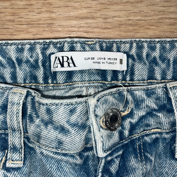 Zara jeans - Picture 3 of 3
